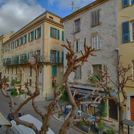 Appartement Appartement Ajaccio, 4 pièces, 6 personnes - FR-1-61-538